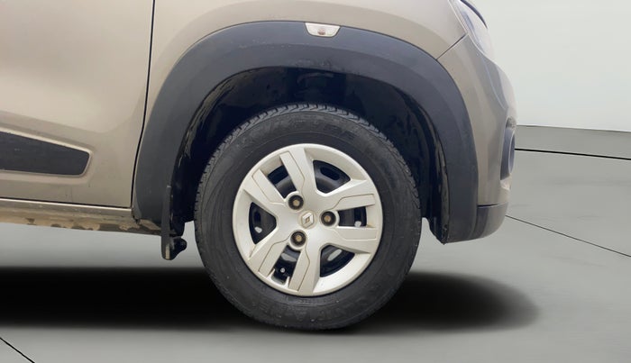 2016 Renault Kwid RXT 0.8, Petrol, Manual, 51,135 km, Right Front Wheel