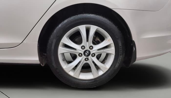 2014 Hyundai Sonata 2.4 GDI AT, Petrol, Automatic, 57,527 km, Left Rear Wheel