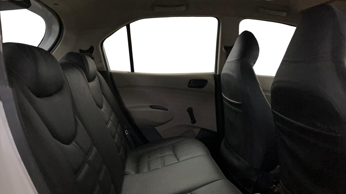 2019 Hyundai NEW SANTRO ERA EXECUTIVE, Petrol, Manual, 50 km, Right Side Rear Door Cabin