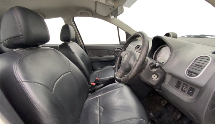 2013 Maruti Ritz VXI, Petrol, Manual, 24,926 km, Right Side Front Door Cabin