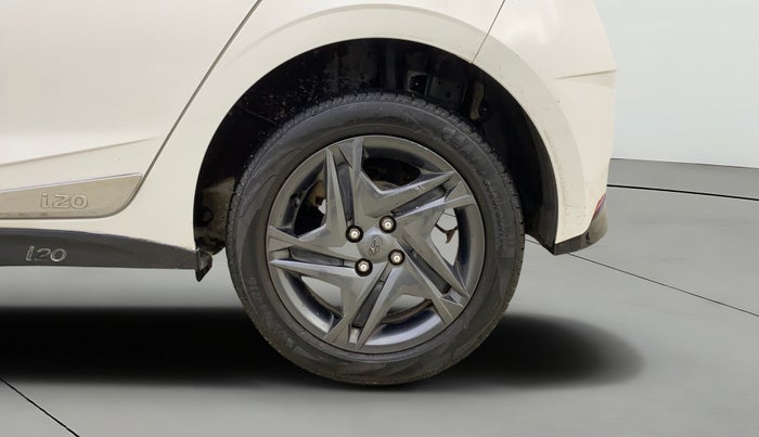 2023 Hyundai NEW I20 SPORTZ 1.2 IVT, Petrol, Automatic, 61,615 km, Left Rear Wheel