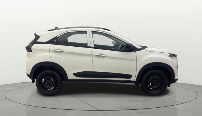 2024 Tata NEXON SMART+ SUNROOF 1.2 PETROL, Petrol, Manual, 21,501 km, Right Side View