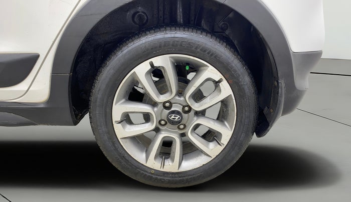 2015 Hyundai i20 Active 1.2 SX, Petrol, Manual, 43,073 km, Left Rear Wheel