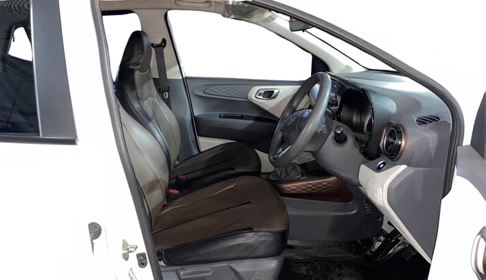2020 Hyundai AURA SX 1.2, Petrol, Manual, 42,526 km, Right Side Front Door Cabin