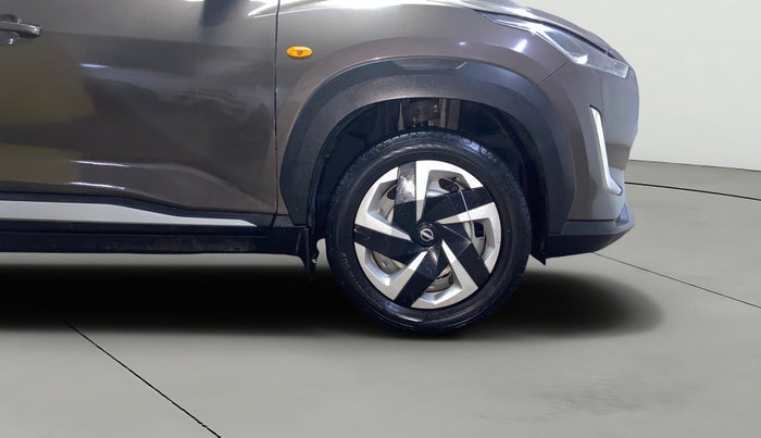 2022 Nissan MAGNITE XE, Petrol, Manual, 82,451 km, Right Front Wheel