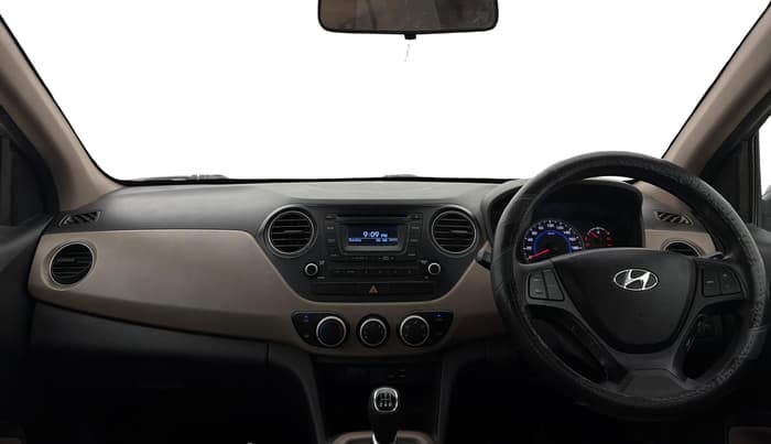 2015 Hyundai Grand i10 SPORTZ 1.2 KAPPA VTVT, Petrol, Manual, 47,100 km, Dashboard