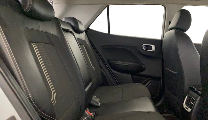 2019 Hyundai VENUE SX 1.0 (O) TURBO, Petrol, Manual, 40,934 km, Right Side Rear Door Cabin