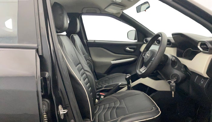 2022 Nissan MAGNITE XL, Petrol, Manual, 27,686 km, Right Side Front Door Cabin