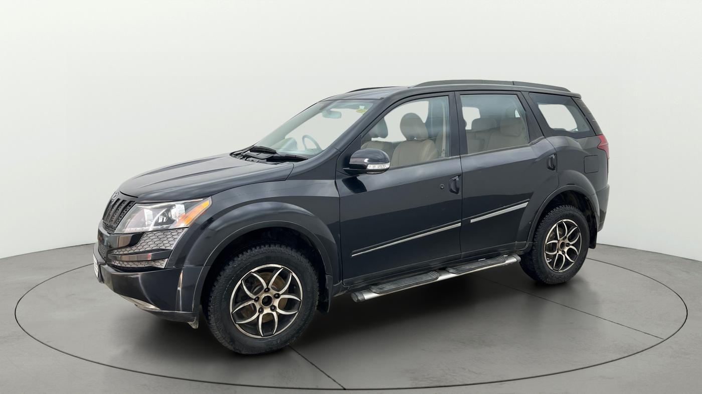 2013 Mahindra XUV500 W6, Diesel, Manual, 77,330 km, Left Front Diagonal