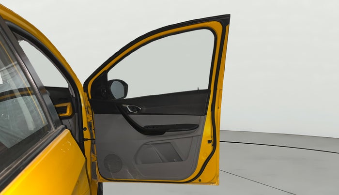 2020 Tata Tiago XZA PLUS PETROL, Petrol, Automatic, 28,897 km, RHS Front Door