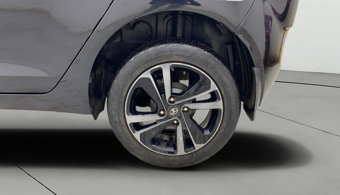 2021 Tata ALTROZ XZ PLUS PETROL DARK EDITION, Petrol, Manual, 68,502 km, Left Rear Wheel