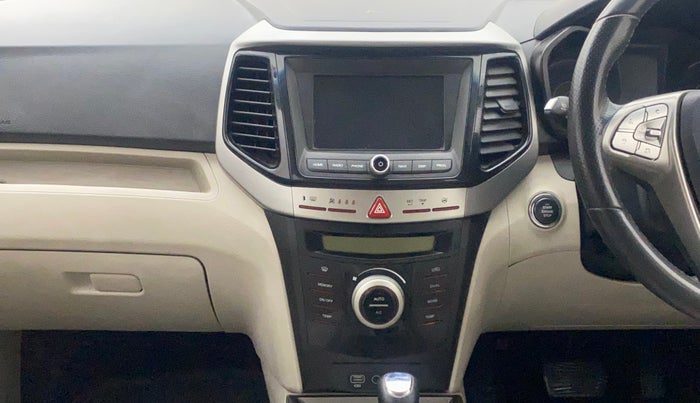 2021 Mahindra XUV300 W8 (O) 1.5 DIESEL AMT, Diesel, Automatic, 74,395 km, Air Conditioner