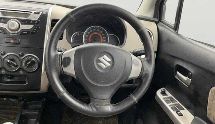 2014 Maruti Wagon R 1.0 VXI, Petrol, Manual, 77,369 km, Steering Wheel Close Up