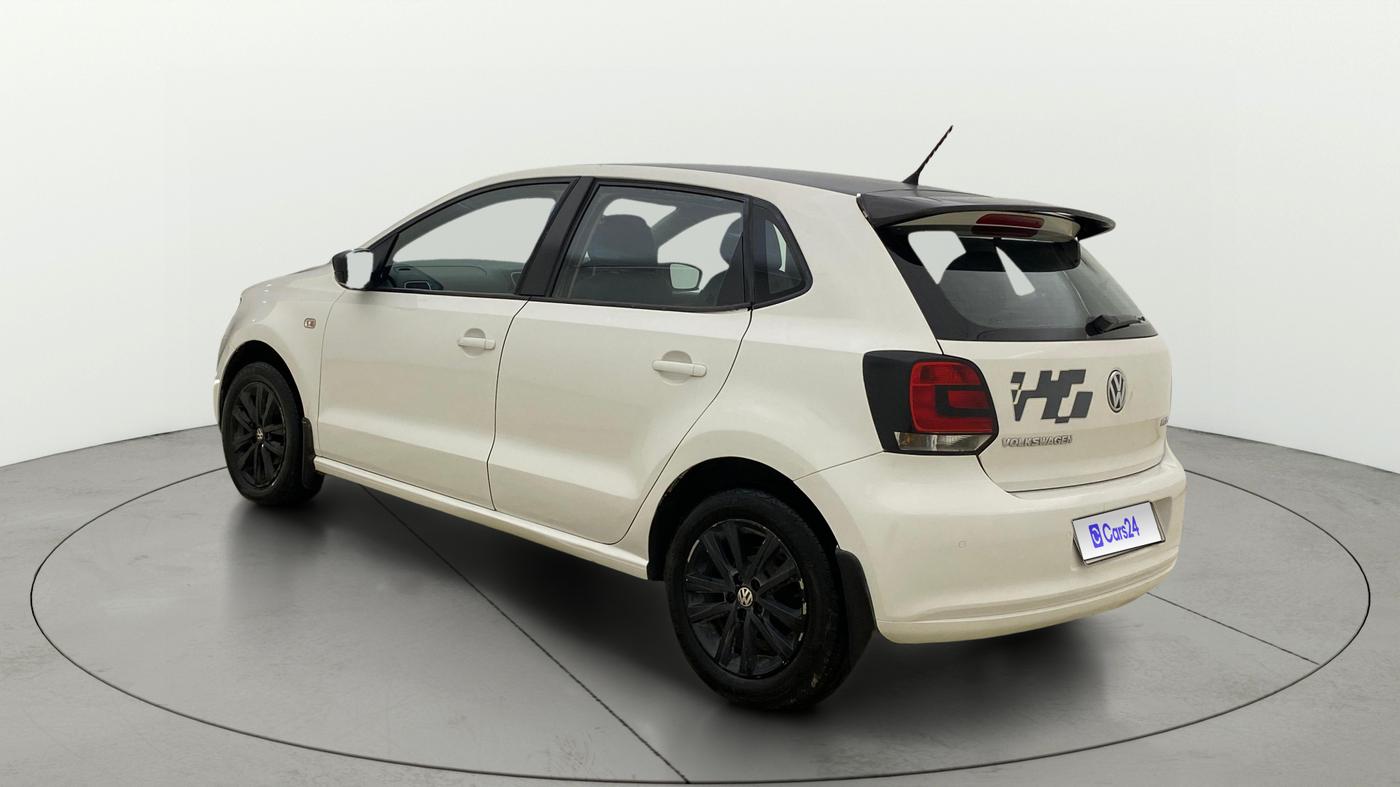 2013 Volkswagen Polo HIGHLINE1.2L, CNG, Manual, 86,957 km, Left Back Diagonal