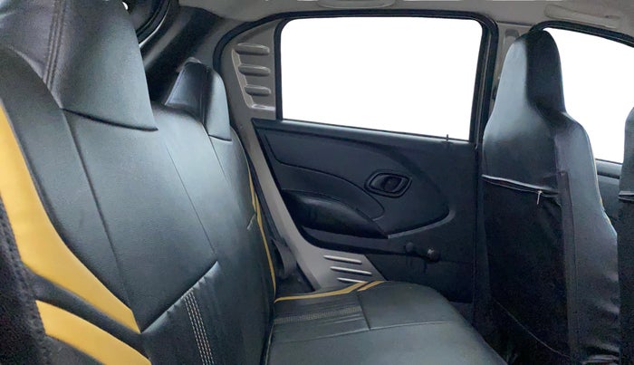 2018 Datsun Redi Go GOLD LIMITED EDITION, CNG, Manual, 56,705 km, Right Side Rear Door Cabin
