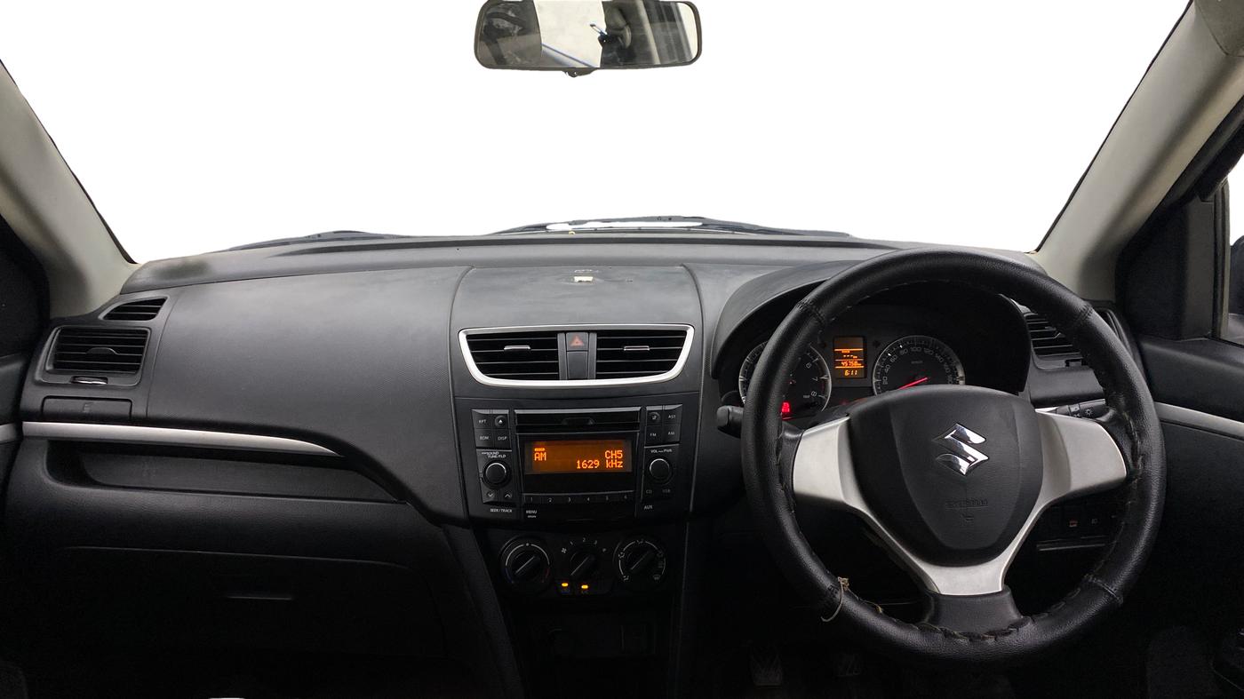 2017 Maruti Swift VXI, Petrol, Manual, 45,756 km, Dashboard