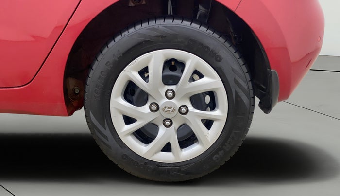 2017 Hyundai Grand i10 SPORTZ 1.2 KAPPA VTVT, Petrol, Manual, 13,664 km, Left Rear Wheel