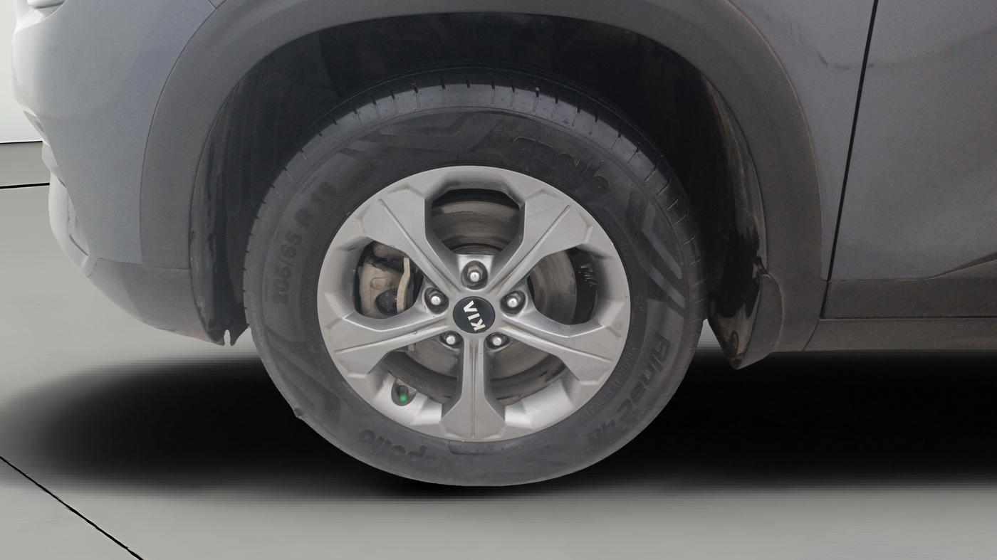 2020 KIA SELTOS HTK PLUS 1.5 DIESEL, Diesel, Manual, 1,14,663 km, Left Front Wheel
