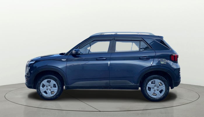 2022 Hyundai VENUE S 1.2, Petrol, Manual, 37,067 km, Left Side