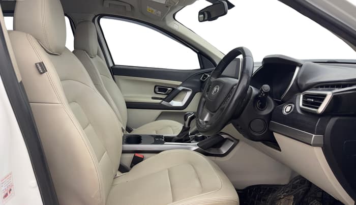 2021 Tata Safari XZA PLUS 6S, Diesel, Automatic, 82,863 km, Right Side Front Door Cabin