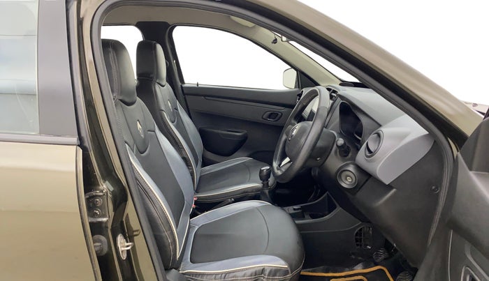 2018 Renault Kwid RXT 1.0 (O), Petrol, Manual, 23,709 km, Right Side Front Door Cabin