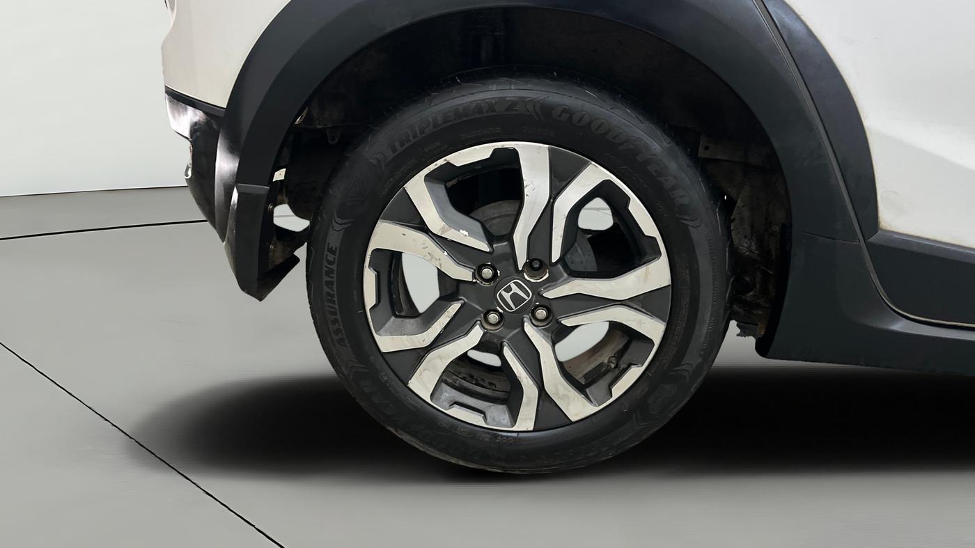 2018 Honda WR-V 1.5L I-DTEC S MT, Diesel, Manual, 93,002 km, Right Rear Wheel