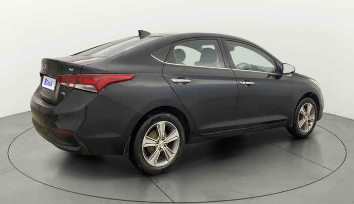 2018 Hyundai Verna 1.6 VTVT SX (O) AT, Petrol, Automatic, 43,684 km, Right Back Diagonal