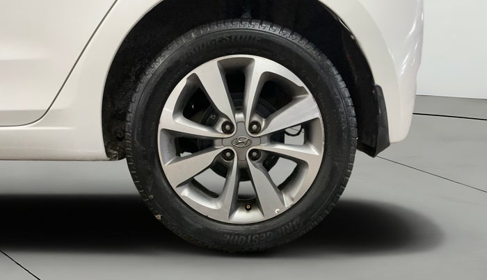2017 Hyundai Elite i20 ASTA 1.2 DUAL TONE, Petrol, Manual, 37,046 km, Left Rear Wheel
