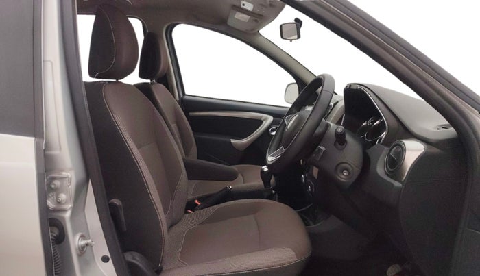 2021 Renault Duster RXZ 1.5 PETROL MT, Petrol, Manual, 26,525 km, Right Side Front Door Cabin