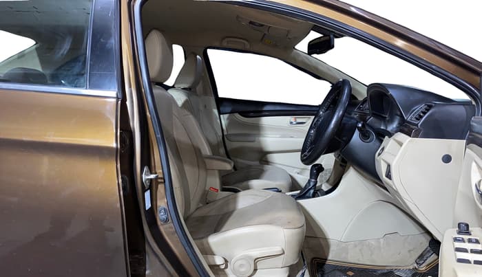 2017 Maruti Ciaz ALPHA  AT 1.4  PETROL, Petrol, Automatic, 47,132 km, Right Side Front Door Cabin