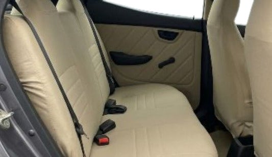 2016 Hyundai Eon D-LITE+, Petrol, Manual, 46,159 km, Right Side Rear Door Cabin