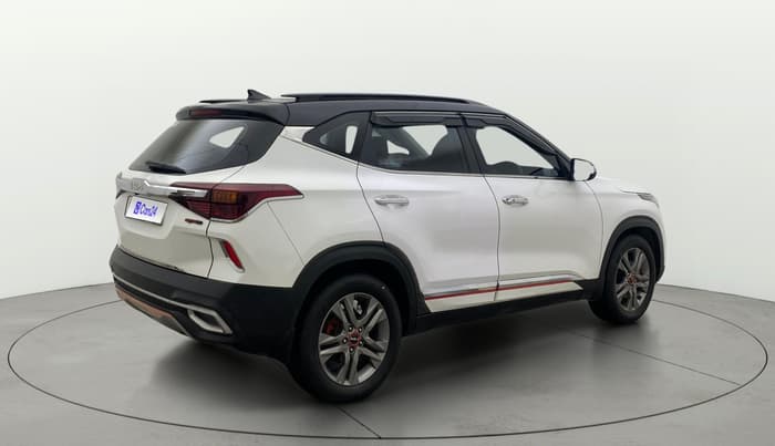 2021 KIA SELTOS HTX 1.5 PETROL DUAL TONE, Petrol, Manual, 1,36,512 km, Right Back Diagonal