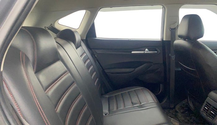 2020 KIA SELTOS HTK PLUS 1.5 DIESEL, Diesel, Manual, 48,983 km, Right Side Rear Door Cabin