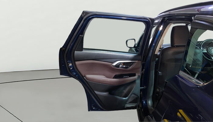 2022 Maruti Grand Vitara ALPHA SMART HYBRID AT, Petrol, Automatic, 58,453 km, LHS Rear Door
