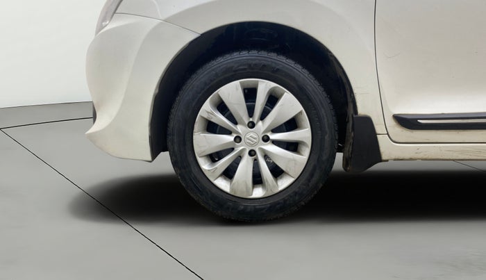 2017 Maruti Baleno DELTA PETROL 1.2, Petrol, Manual, 82,944 km, Left Front Wheel