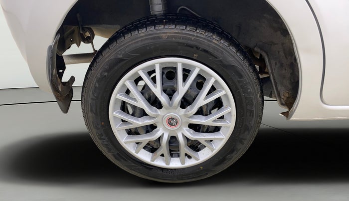 2016 Datsun Go T, Petrol, Manual, 47,317 km, Right Rear Wheel