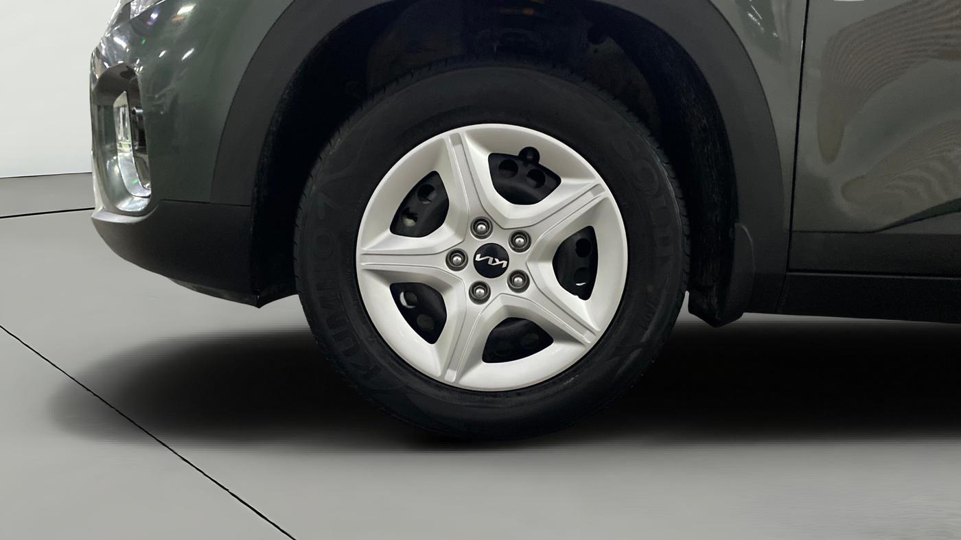 2023 KIA SELTOS  HTK 1.5 PETROL MT, Petrol, Manual, 15,174 km, Left Front Wheel