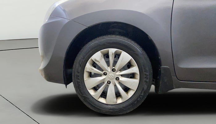 2016 Maruti Baleno DELTA PETROL 1.2, Petrol, Manual, 49,538 km, Left Front Wheel