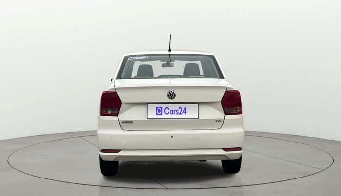 2019 Volkswagen Ameo TRENDLINE 1.5L, Diesel, Manual, 1,00,303 km, Back/Rear