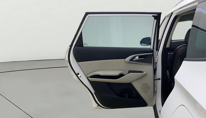 2023 KIA CARENS PRESTIGE 1.5 PETROL 7 STR, Petrol, Manual, 37,435 km, LHS Rear Door