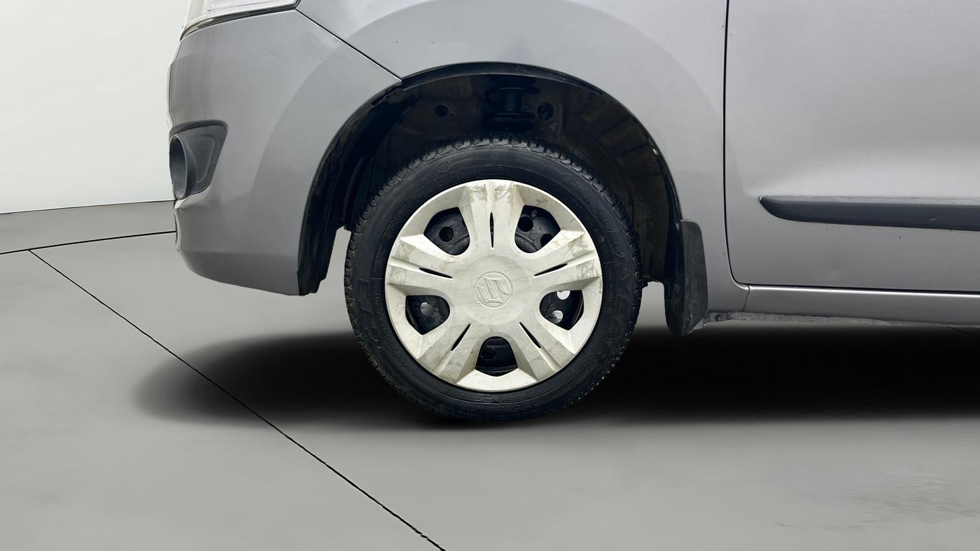 2018 Maruti Wagon R 1.0 VXI, Petrol, Manual, 61,840 km, Left Front Wheel