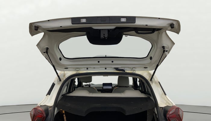 2024 Tata PUNCH ADVENTURE AMT, Petrol, Automatic, 7,959 km, Boot Door Open