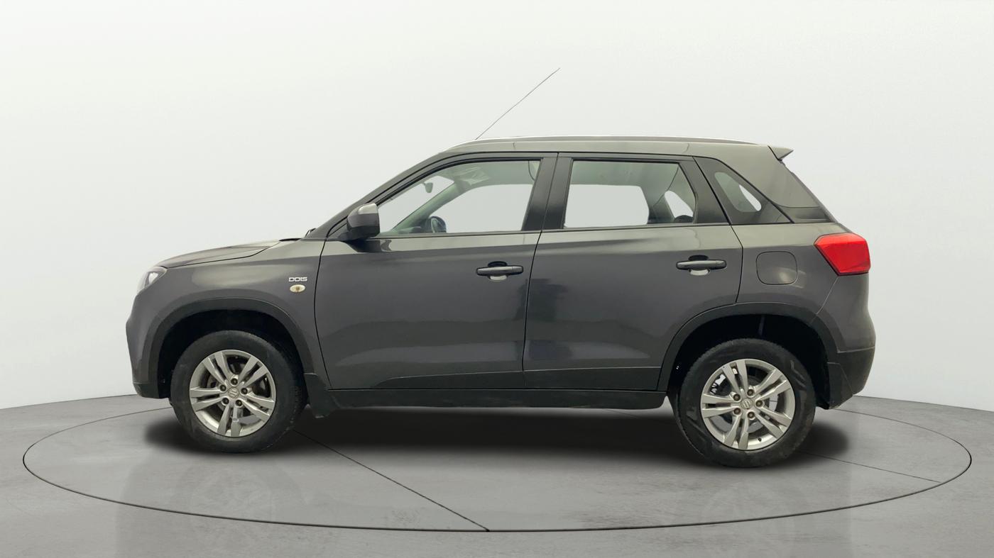 2017 Maruti Vitara Brezza ZDI, Diesel, Manual, 55,359 km, Left Side