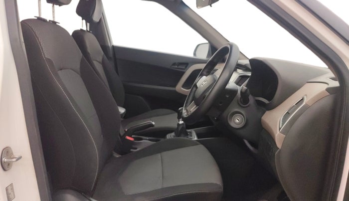2015 Hyundai Creta BASE 1.6 PETROL, Petrol, Manual, 46,796 km, Right Side Front Door Cabin