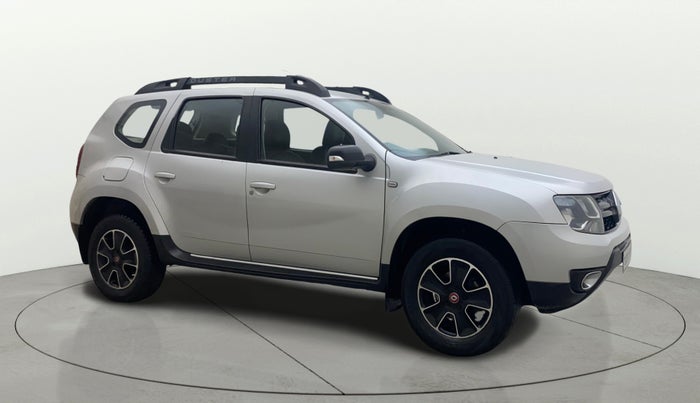 2017 Renault Duster 85 PS RXS MT DIESEL, Diesel, Manual, 1,00,850 km, Right Front Diagonal