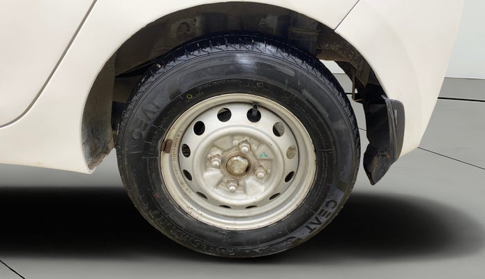 2014 Hyundai Eon ERA +, Petrol, Manual, 70,479 km, Left Rear Wheel