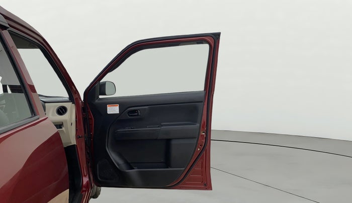 2022 Maruti New Wagon-R LXI CNG 1.0, CNG, Manual, 31,382 km, RHS Front Door