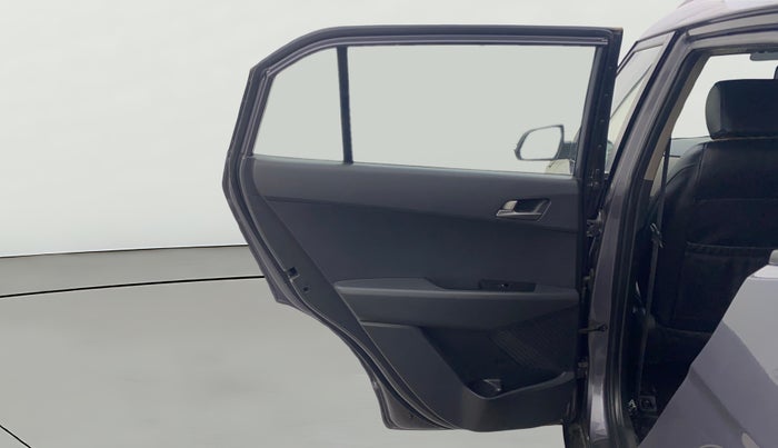 2017 Hyundai Creta SX PLUS AT 1.6 PETROL, Petrol, Automatic, 1,13,645 km, LHS Rear Door