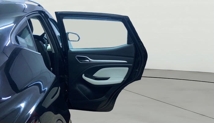 2023 MG ASTOR SMART 1.5 CVT, Petrol, Automatic, 11,966 km, RHS Rear Door