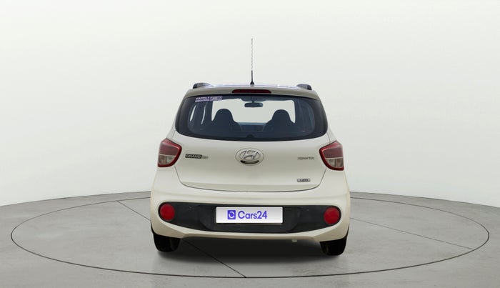 2017 Hyundai Grand i10 SPORTZ (O) 1.2 U2 CRDI, Diesel, Manual, 1,44,028 km, Back/Rear